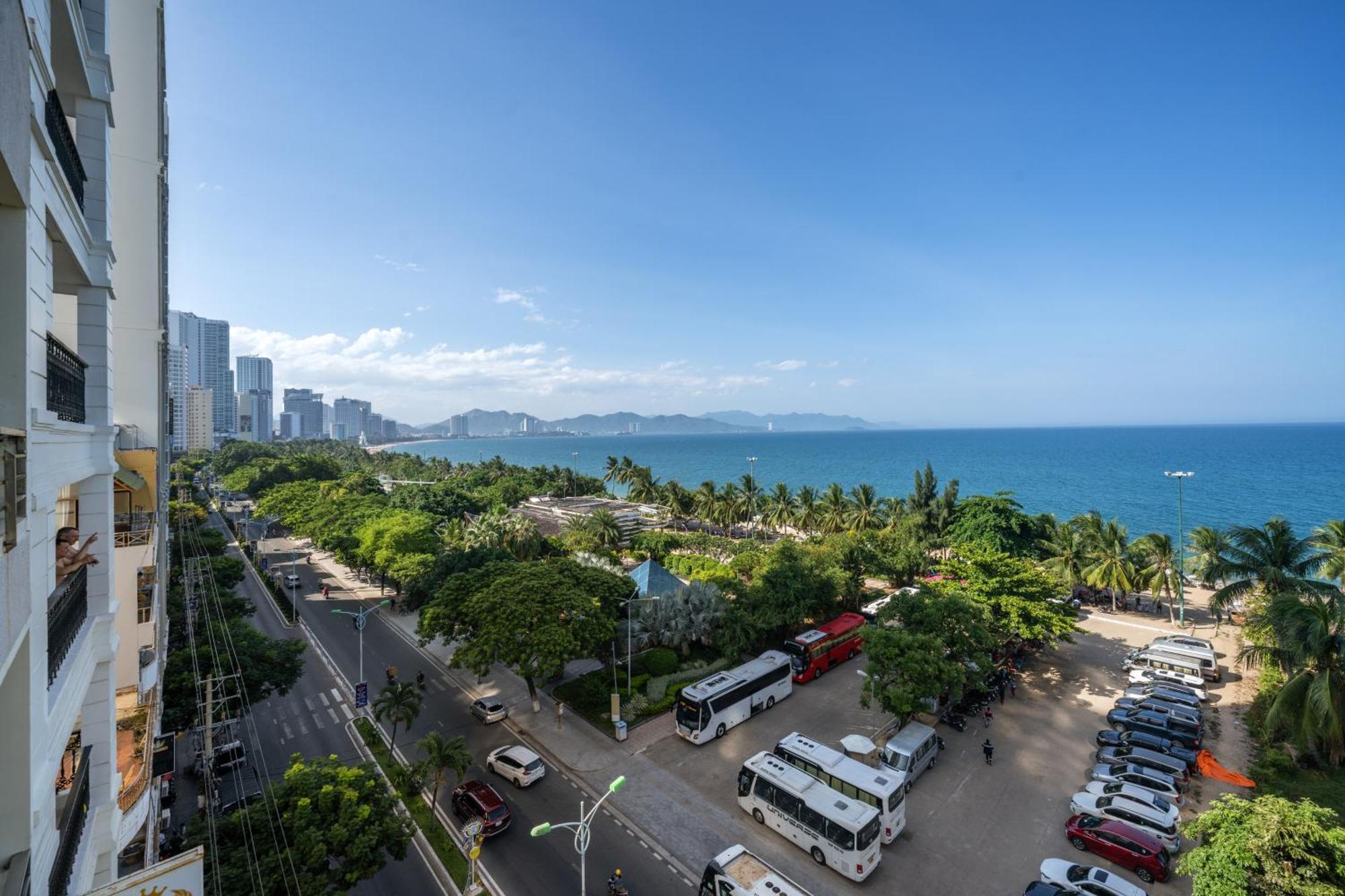 Khach San Nami Nha Trang Hotel Eksteriør billede